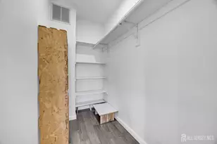 303 Michaels Ct, Woodbridge Township, NJ 07095 - Photo 19