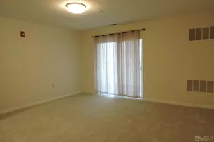 81 Liddle Ave, Edison, NJ 08837 - Photo 5