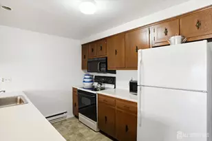 277 Crosse Dr, Monroe Township, NJ 08831 - Photo 13