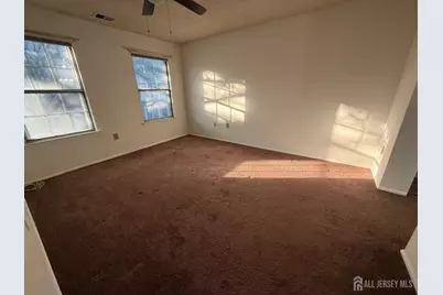 125 Albury Way, North Brunswick Township, NJ 08902 - Photo 9