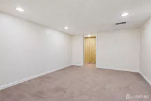 584 Garden Ave, Woodbridge Township, NJ 07095 - Photo 21