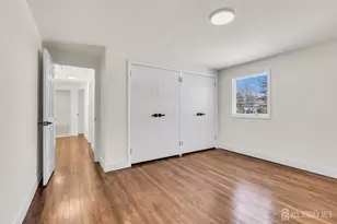 109 Throckmorton Ln Ln, Old Bridge Township, NJ 08857 - Photo 23