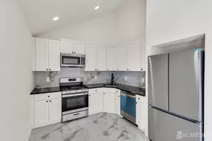 109 Throckmorton Ln Ln, Old Bridge Township, NJ 08857 - Photo 13