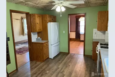 175 Grenville Street, Woodbridge Township, NJ 07095 - Photo 7