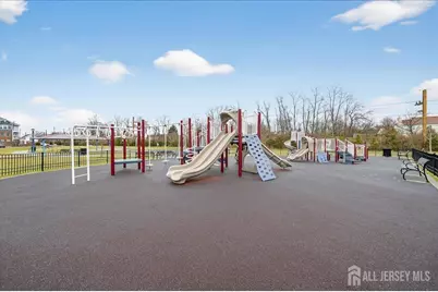 208 Midland Avenue, Aberdeen Township, NJ 07721 - Photo 37