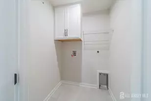 208 Midland Ave, Aberdeen Township, NJ 07721 - Photo 25