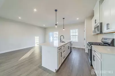 208 Midland Avenue, Aberdeen Township, NJ 07721 - Photo 13