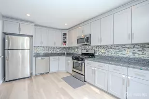 114 Jared Dr, North Brunswick Township, NJ 08902 - Photo 7