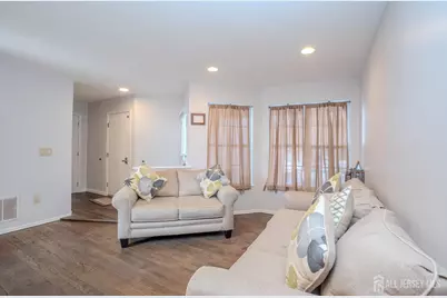 114 Jared Drive, North Brunswick Township, NJ 08902 - Photo 3