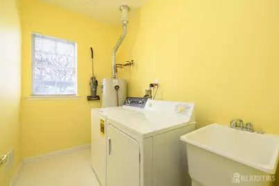 467 Bluebird Drive, Monroe Township, NJ 08831 - Photo 37