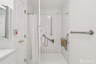 2202 Windrow Dr, Middlesex, NJ 08540 - Photo 21