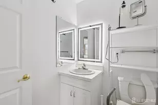 2202 Windrow Dr, Middlesex, NJ 08540 - Photo 29