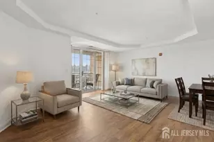 2202 Windrow Dr, Middlesex, NJ 08540 - Photo 3