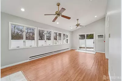 32 Waverly Dr, West Drive, Middlesex, NJ 08817 - Photo 25