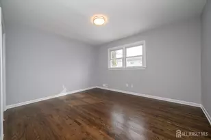 311 Chestnut St, Middlesex, NJ 08846 - Photo 15