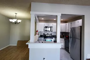 261 Kempsey Dr, North Brunswick Township, NJ 08902 - Photo 3