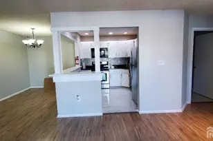 261 Kempsey Dr, North Brunswick Township, NJ 08902 - Photo 9