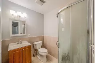 124 Washington Ave, Carteret, NJ 07008 - Photo 5