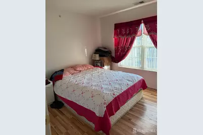 1035 Dogwood Court #1035, New Brunswick, NJ 08901 - Photo 7