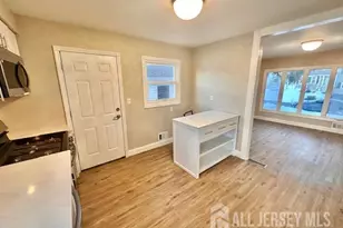 5 Gardner Ct, Sayreville, NJ 08872 - Photo 11