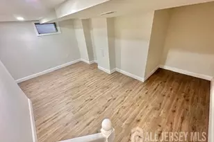 5 Gardner Ct, Sayreville, NJ 08872 - Photo 25