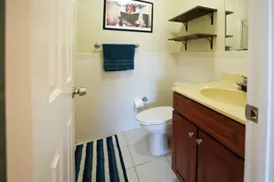 1111 Edison Glen Terrace, Edison, NJ 08837 - Photo 9