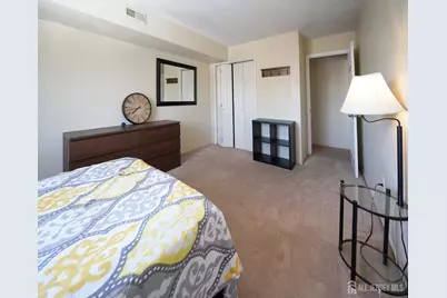 1111 Edison Glen Terrace, Edison, NJ 08837 - Photo 9