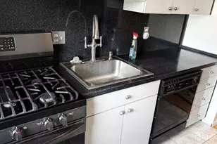 55 Gill Ln Ln, Iselin, NJ 08830 - Photo 17