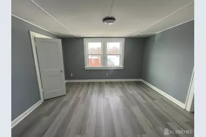 7 Bound Brook Avenue, Piscataway Township, NJ 08854 - Photo 5