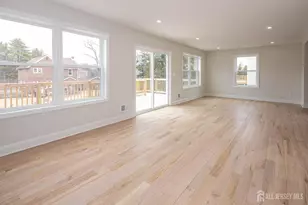 17 John St, Sayreville, NJ 08857 - Photo 25