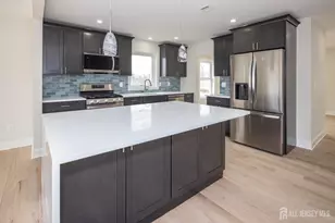 17 John St, Sayreville, NJ 08857 - Photo 13