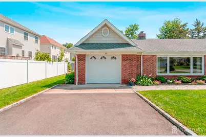 786 Wood Avenue, Colonia, NJ 07067 - Photo 37