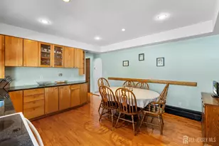 786 Wood Ave, Colonia, NJ 07067 - Photo 13