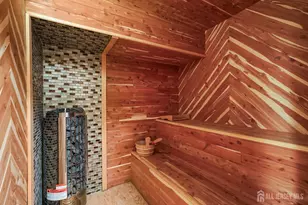 95 Westons Mill Rd, East Brunswick Township, NJ 08816 - Photo 27