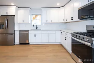 3 Meadow Rd, Edison, NJ 08817 - Photo 13