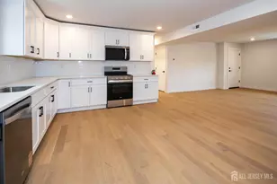 3 Meadow Rd, Edison, NJ 08817 - Photo 11