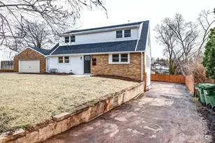 3 Meadow Rd, Edison, NJ 08817 - Photo 3