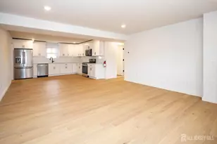 3 Meadow Rd, Edison, NJ 08817 - Photo 5