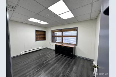 107 Stuyvesant Avenue #201, Lyndhurst Township, NJ 07071 - Photo 3