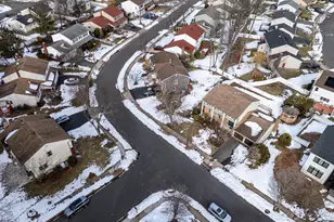 34 Stratford Cir, Edison, NJ 08820 - Photo 39