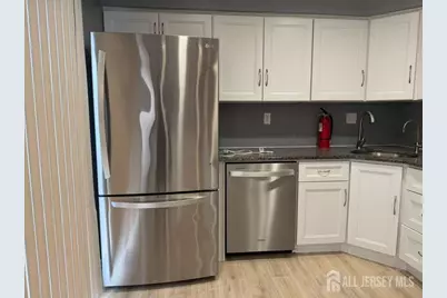 2 Mochen Court, Sayreville, NJ 08872 - Photo 7