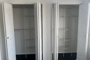 402 Rittenhouse Ct, North Brunswick Township, NJ 08902 - Photo 21