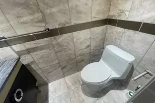 402 Rittenhouse Ct, North Brunswick Township, NJ 08902 - Photo 29