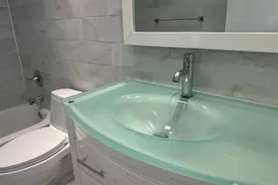 402 Rittenhouse Ct, North Brunswick Township, NJ 08902 - Photo 23