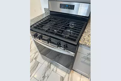 402 Rittenhouse Court, North Brunswick Township, NJ 08902 - Photo 7