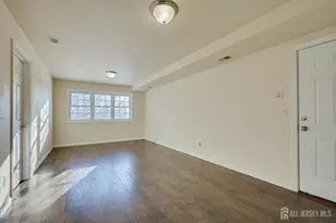 342 College Dr, Edison, NJ 08817 - Photo 5