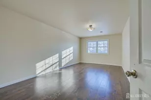 342 College Dr, Edison, NJ 08817 - Photo 13