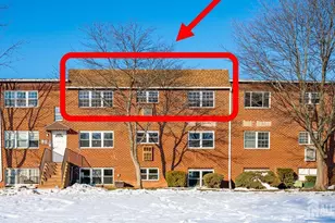 342 College Dr, Edison, NJ 08817 - Photo 3