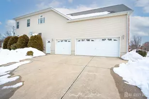 2 Rustic Ct, Monroe Township, NJ 08831 - Photo 55