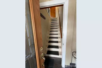 20 Broadway, Clark Township, NJ 07066 - Photo 3
